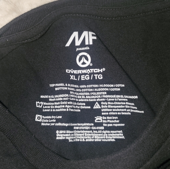 Two tone Overwatch tshirt - Picture 3 of 4